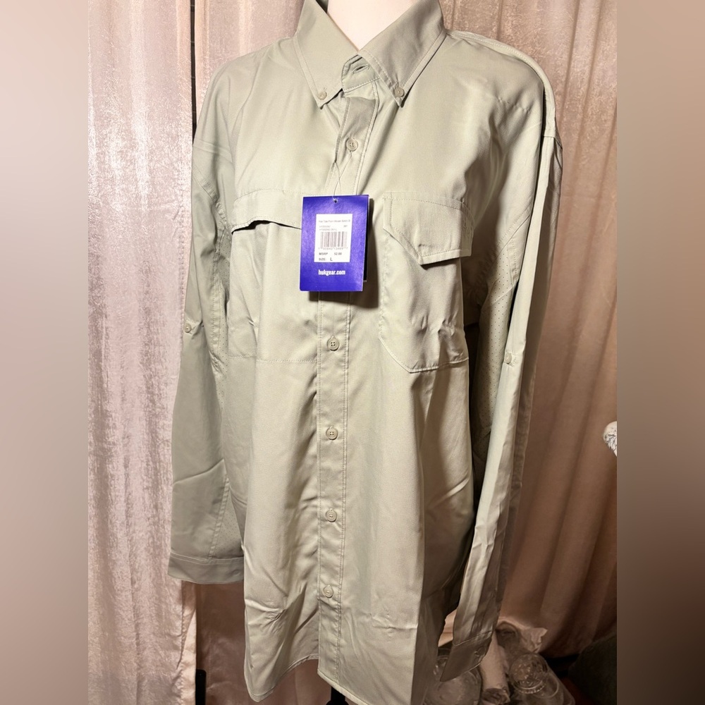 NWT HUK Men's Light Green Performance Fishing Shirt. Size large. Easy care.